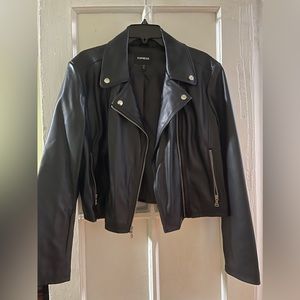 Short faux leather moto jacket